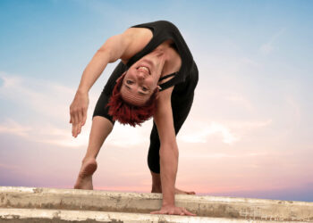 rockstar-pose-yoga